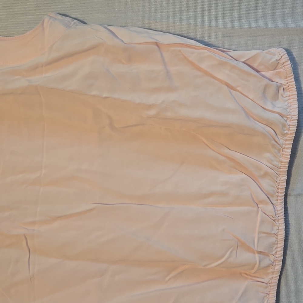 Express Pink Button-Up Blouse Bubble Hem Top Size L - Picture 7 of 9